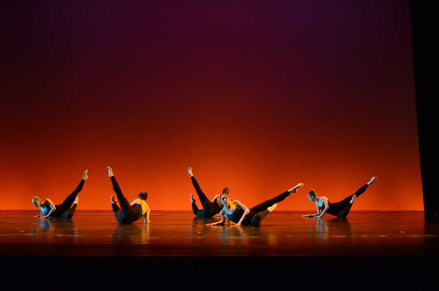 Evening of Dance 2013: Les Affres (The Heroes)