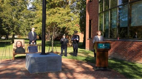  Vice Dean Patty Roberts '92 and Dean Davison Douglas were among the speakers at the November 11 dedication