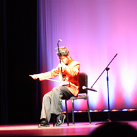 Chen Chaouyue playing the erhu.