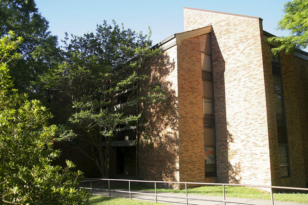 Giles Hall (Randolph Complex)