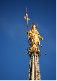 The Madonna on top of the Duomo