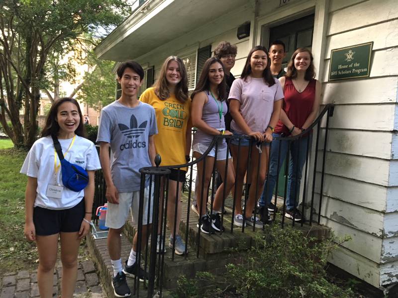 Group picture from orientation