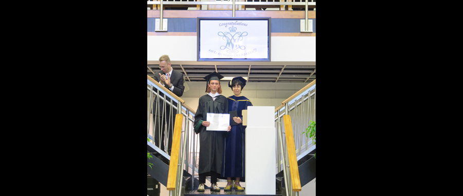 Noah Woodruff, Studio Art & Psychology