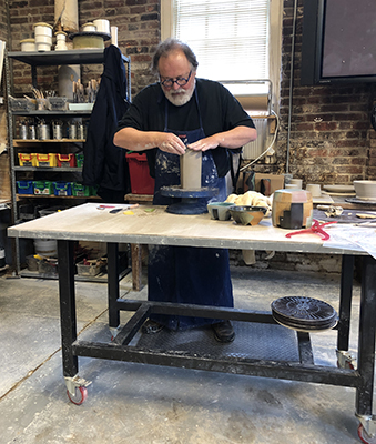 Ceramicist David Crane giving a workshop for Mike Jabbur's students, fall 2019
