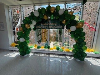 2026 biology graduation balloon arch display