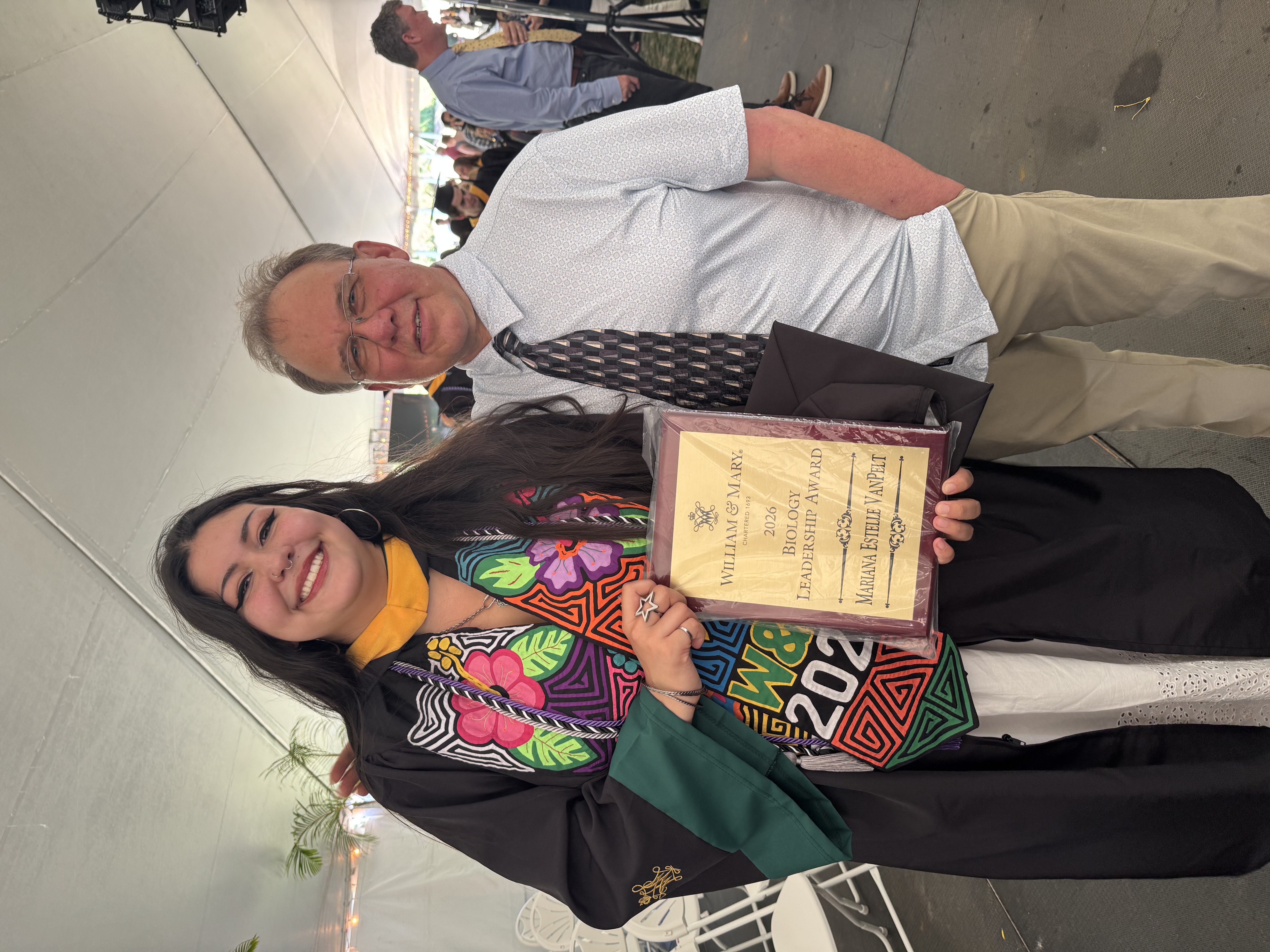 Mariana vanpelt receiving her leadership award