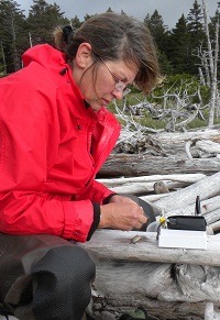 Biology Department professor Dr. Patty Zwollo is a recipient of the 2014 Plumeri Award for Faculty Excellence.