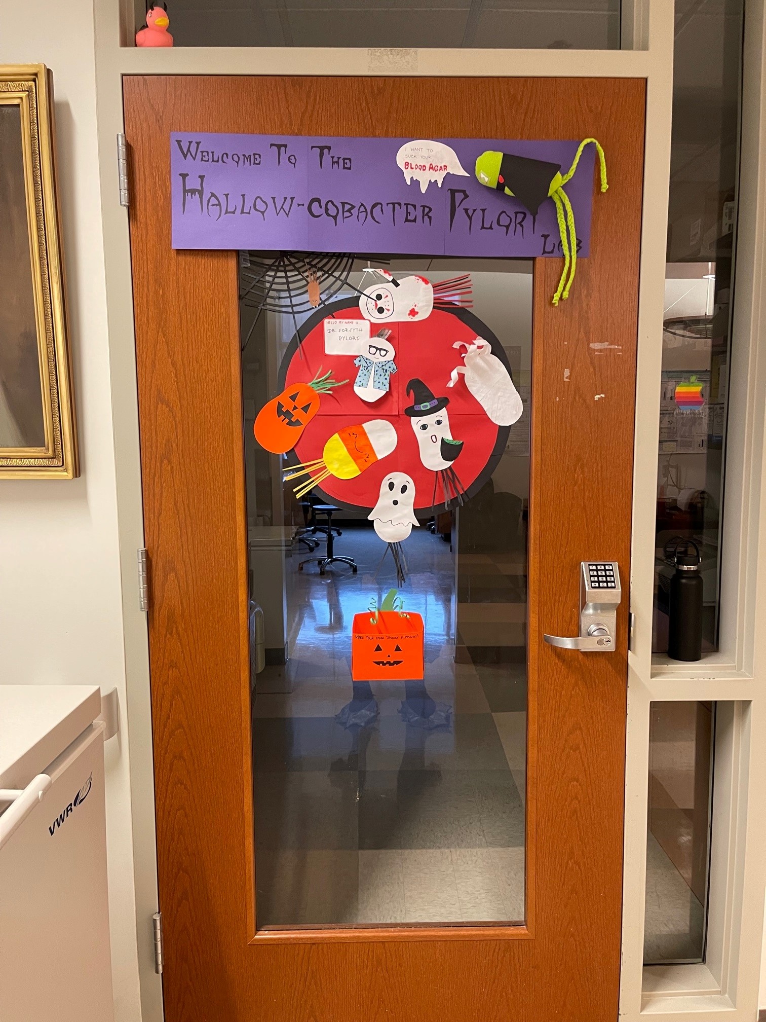 halloween-door-forsyth-lab.jpg