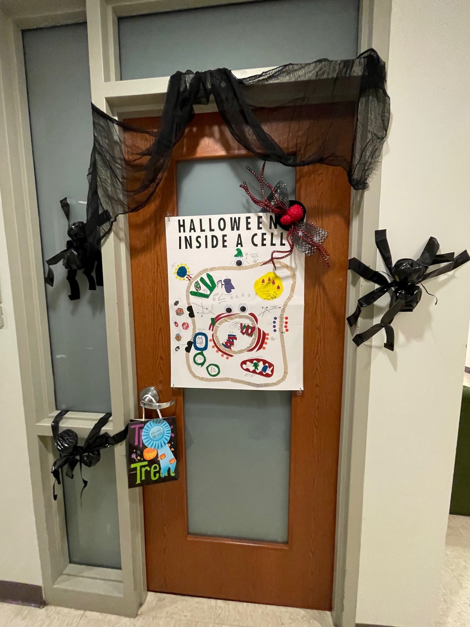 halloween-door-honorable-mention.jpg