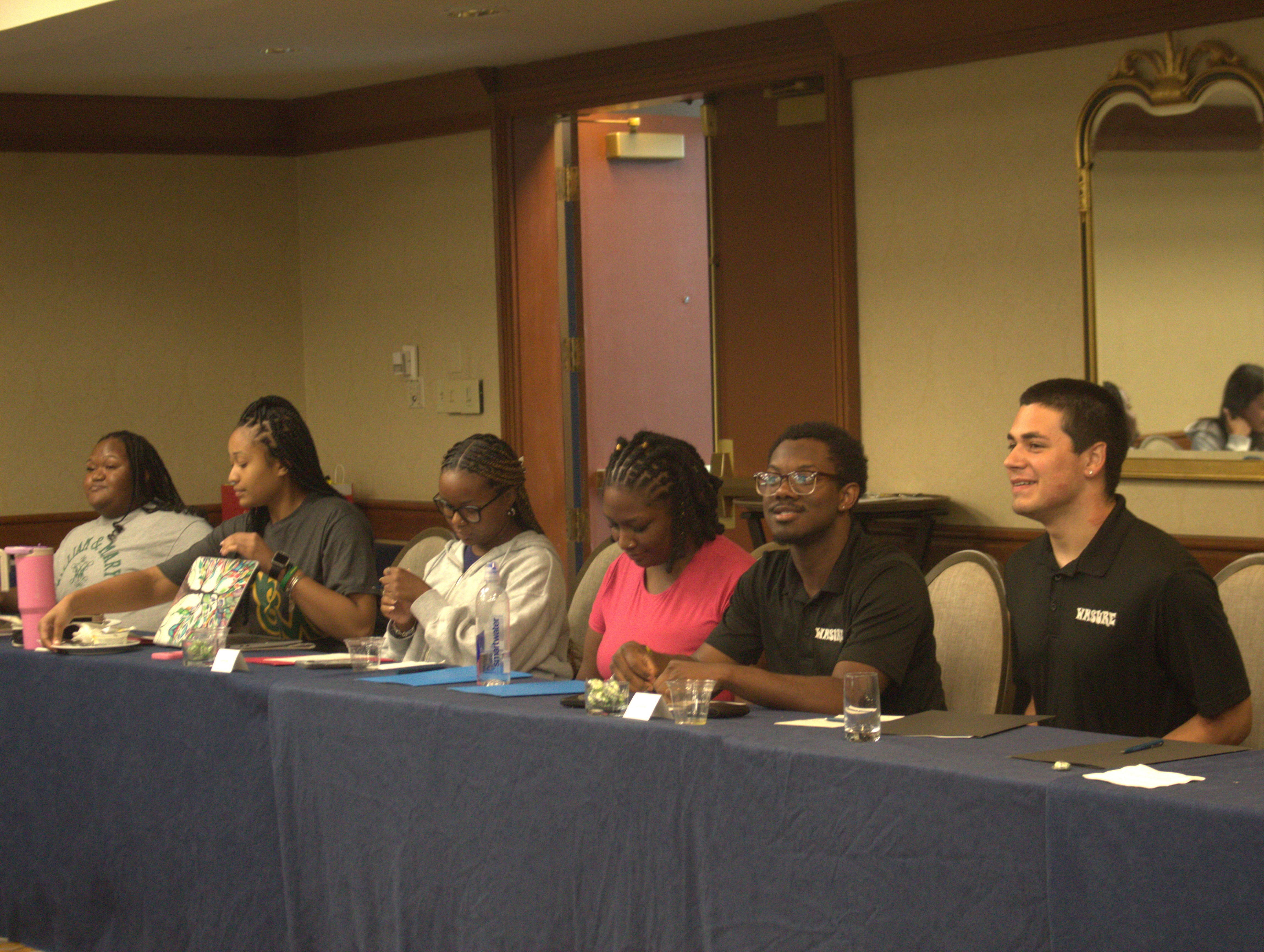 Experienced WMSURE fellows welcome and train incoming colleagues during the program's first-ever Retreat in Richmond at the Omni Hotel Aug. 23-24. (Photo by Dativa Eyembe)