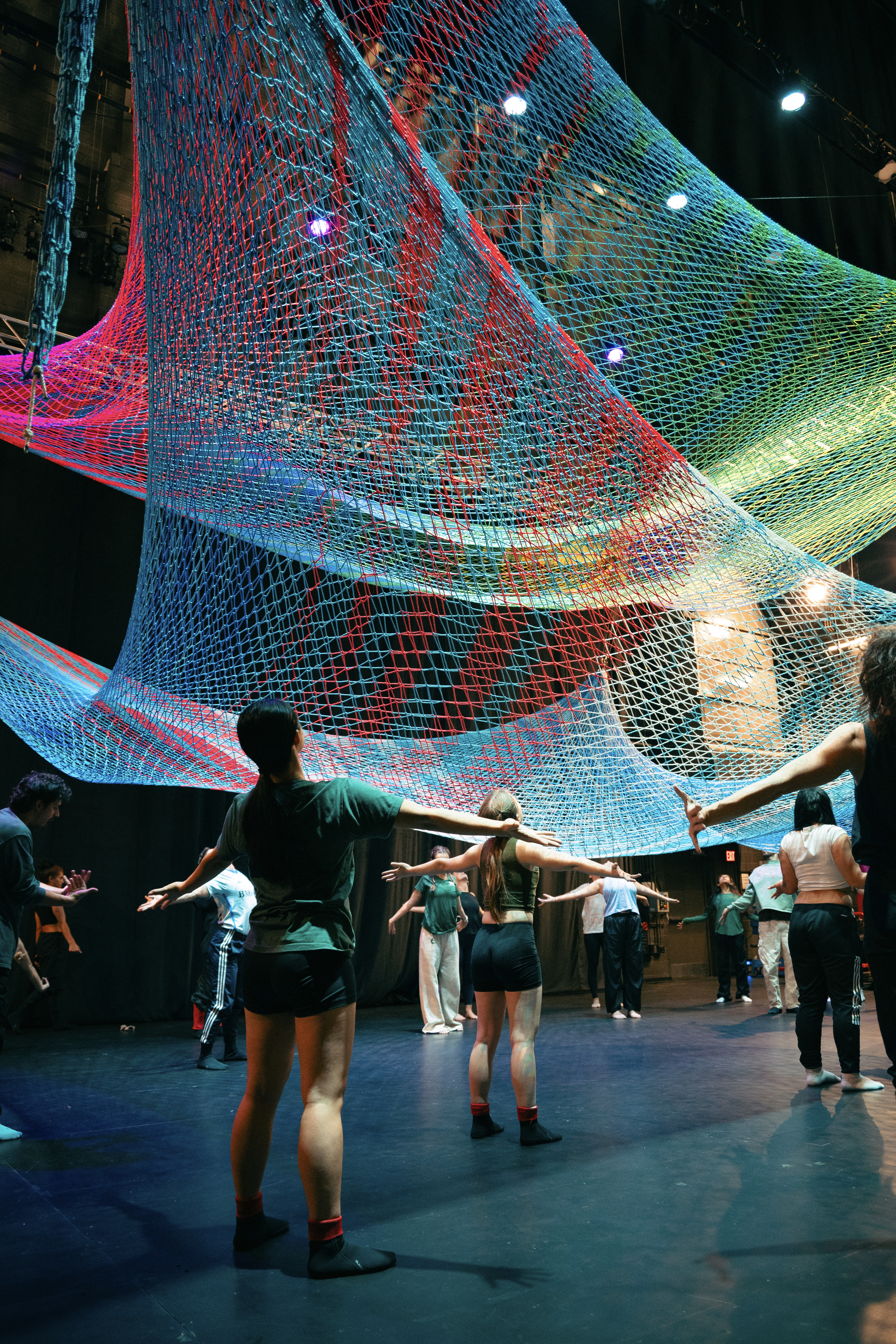 Students move under, alongside, and within the sculpture over the course of the nearly two-hour masterclass. (Photo by Samuel Li)
