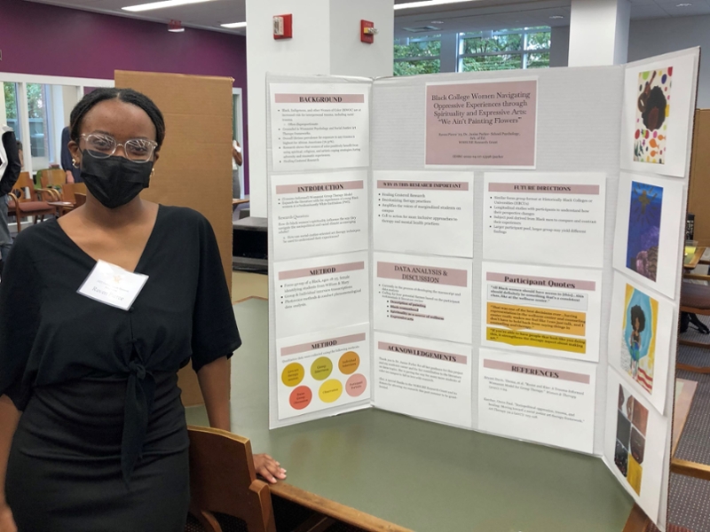 Raven Pierce '23 presented her research at the Fall 2022 Undergraduate Research Symposium in Swem Library September 30. (photo by Kate Patterson)