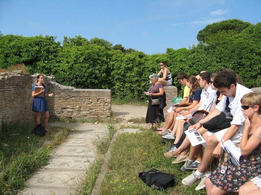 At Mithraeumin ostia