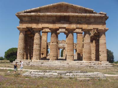 At the Temple of Hera II at Paestum, W&M students are dwarfed by the sheer size and scale – a reality intended to convey a certain kind of meaning and power, and best understood by experiencing such monuments first-hand.