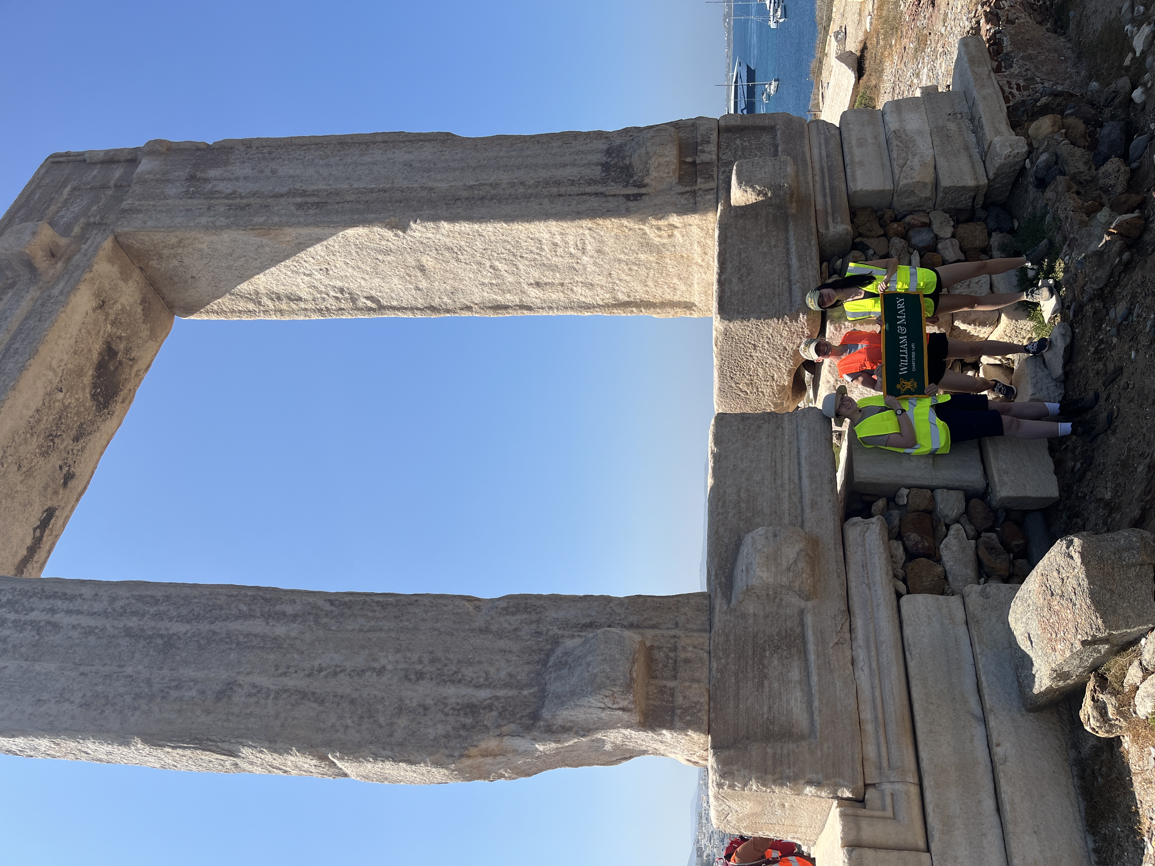 The W&M team at the “Portara” temple (photo by Rebecca Levitan).