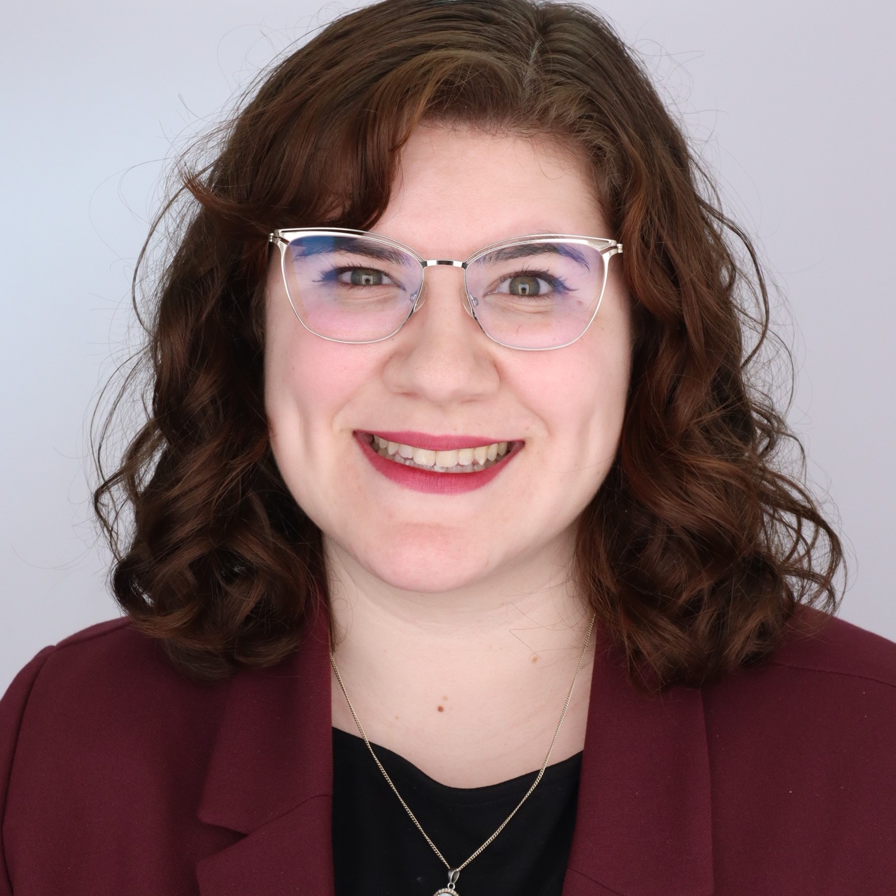 Audrey Oliver's headshot