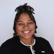 Headshot of Cassie Sparks