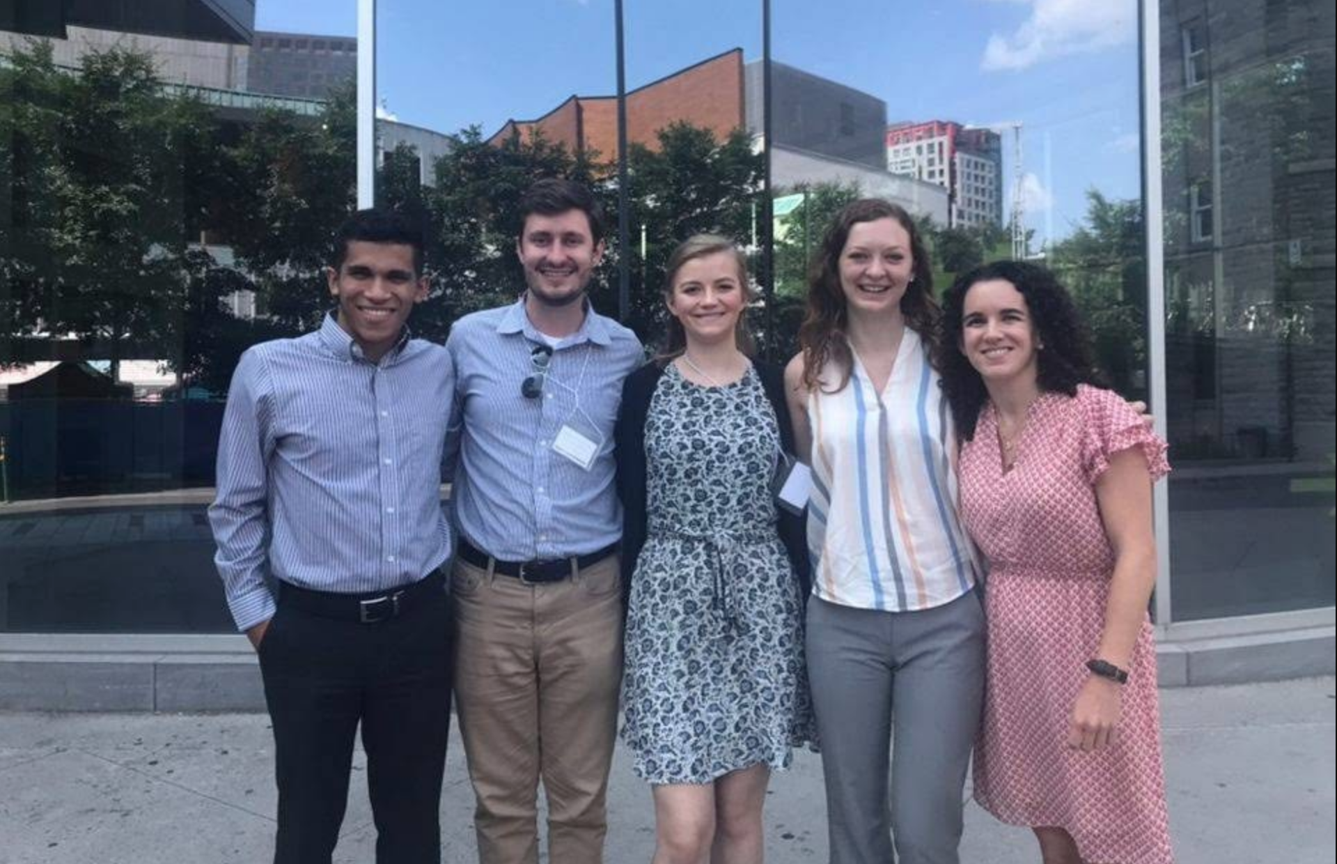 From left to right, Nick Oviedo-Torres (’20), Alex Bulova (’19), Laurel Detert (’20), Emily Saylor (’20), and Professor Jaime Settle in Montreal