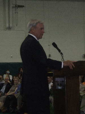 Tom Brokaw at Government Commencement