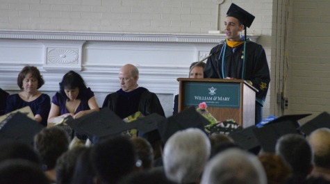 Matthew Adan giving Major of the Year Speech