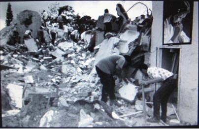 Memoria, lugares y desplazamiento por Jesus Abad Colorado