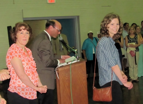 Wendy Herbst  receives the 2014 Excellence in Neuroscience Award