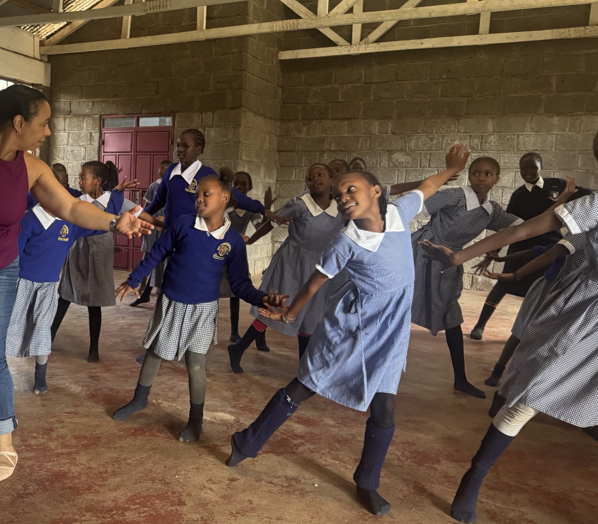 Leah Glenn teaches ballet to students at Lifespring Christian Academy in Nairobi, Kenya. Photo courtesy of Glenn.