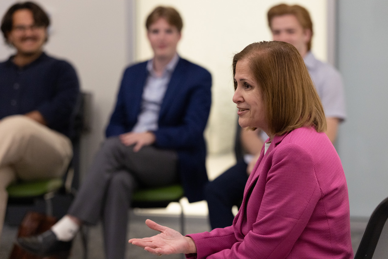 Virginia Lt. Gov. Ghazala Hashmi answered questions from a group of 20 W&M students before delivering the lecture titled “What Air is to Fire”: Factions and Our Contemporary Politics. Photo by Stephen Salpukas