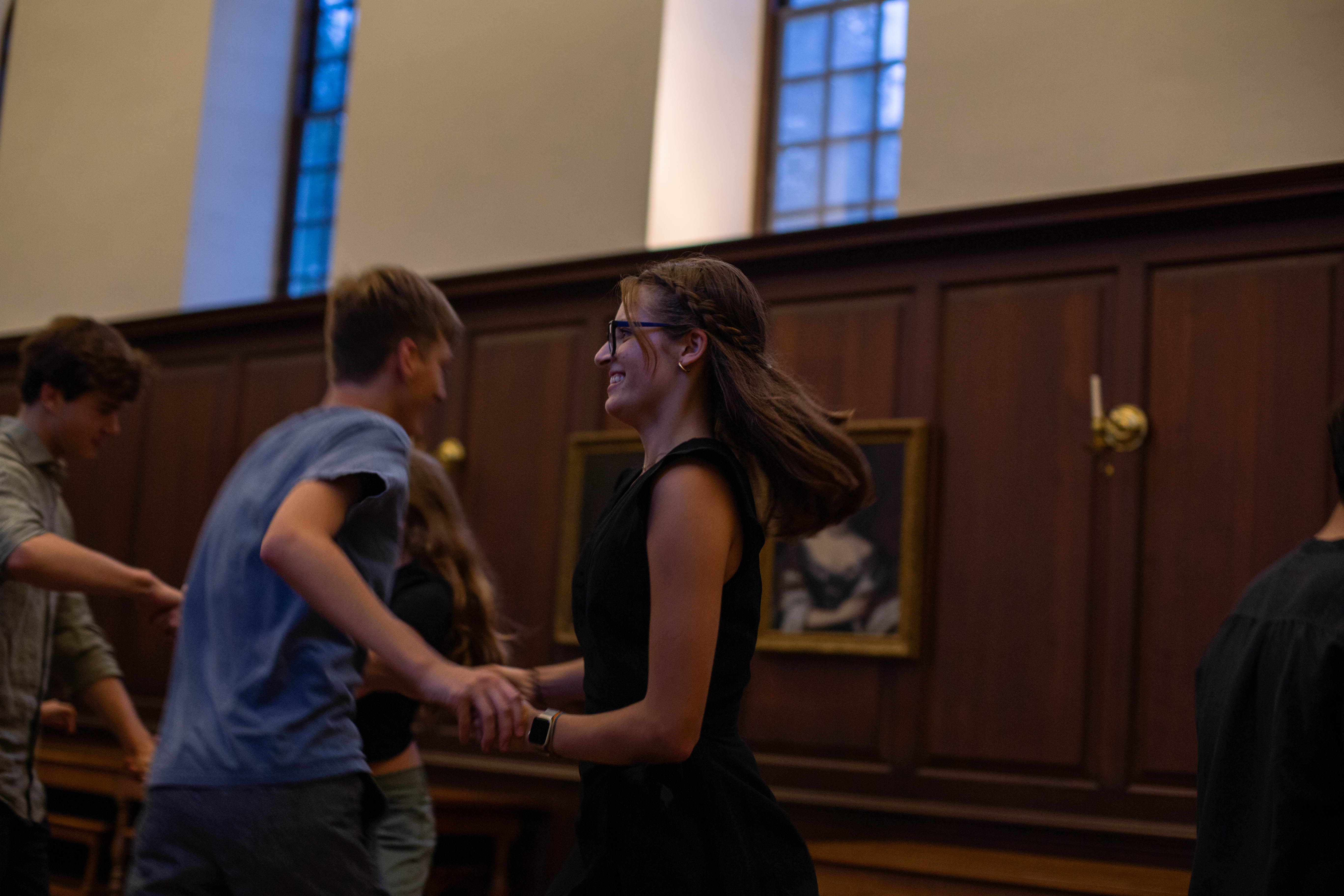 English Country Dance