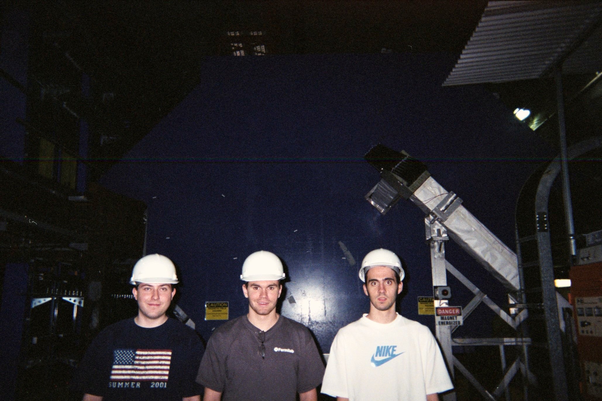 2005 HEP undergrads at Fermilab