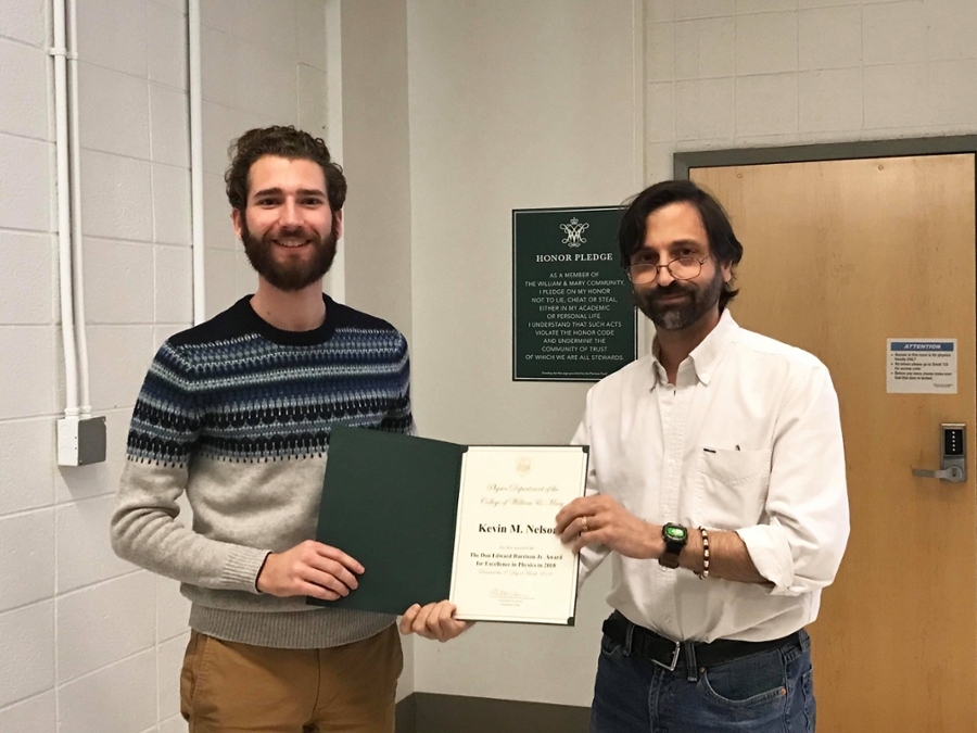 2018 Don E. Harrison Prize awardee Kevin Nelson with physics chair Dr. Carone
