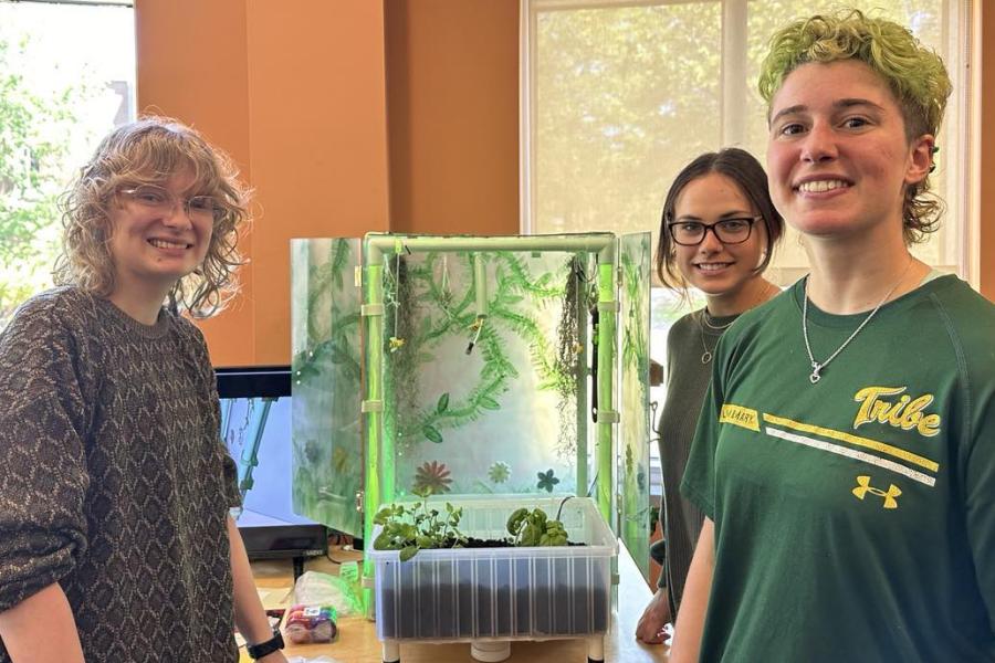 2024 Epad Capstone Awardees Anna McNally, Emily Morris & Emma Stiller