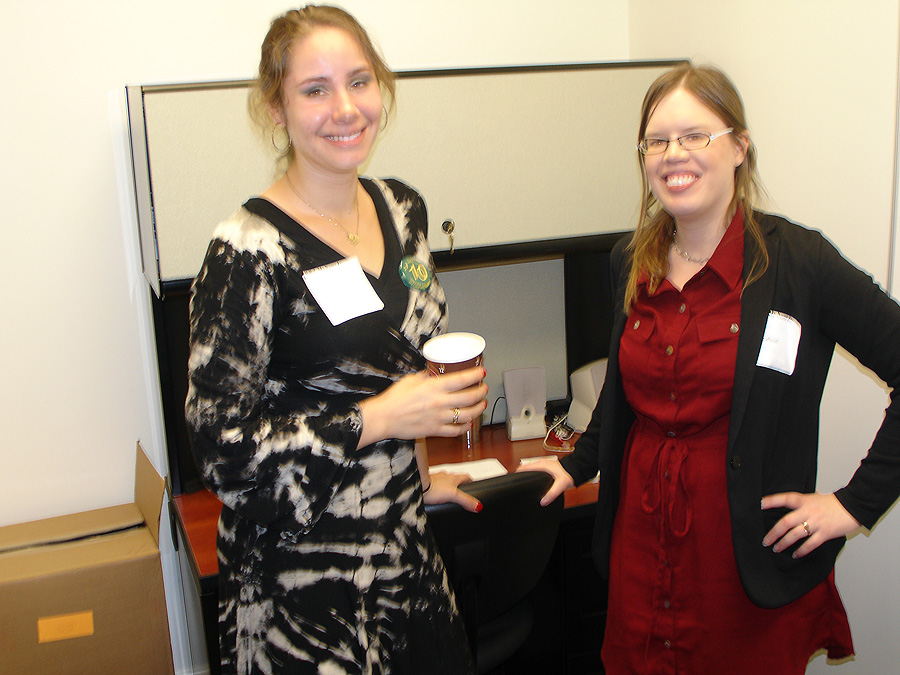 Michelle Noyes '10 and Professor Schug sharing some stories