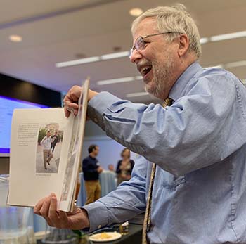 Tabula Congratulatoria presented to Professor Oakley, with stories and images from his 40-year career.
