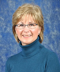 VIMS Professor Mary Fabrizio