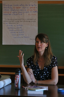 Melody Porter in class (photo by Stephen Salpukas)