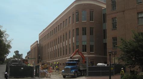 Construction continues on William & Mary’s Integrated Science Center, phase 3, in 2015. (Photo by Joseph McClain)