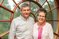 Mike Petters M.B.A. ’93 and Nancy Briggs Petters ’81 (Photo by Skip Rowland '83)