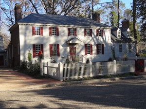 The Pennys' home on Burns Lane was built in 1770 and moved to Williamsburg from Southampton County by the late W&M fine arts professor Thomas Thorne.