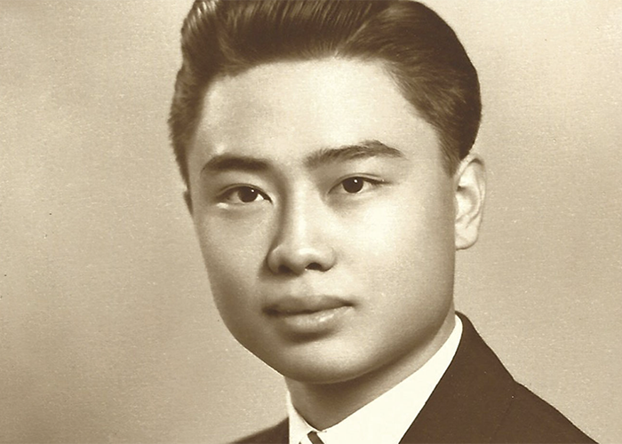After graduating from W&M with a degree in physics, Ming Chang ’55 built a long career in the Navy, retiring after 34 years as the Naval Inspector General.