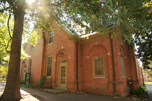 Hulon L. Willis Sr. Hall (Photo by Stephen Salpukas)