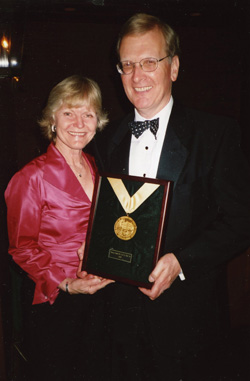 Mary and Howard Busbee at the Alumni Medallion ceremony in 2004. (Courtesy photo)