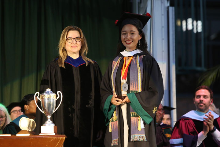 William & Mary honors faculty, staff and students with Commencement awards - Vimarsana News