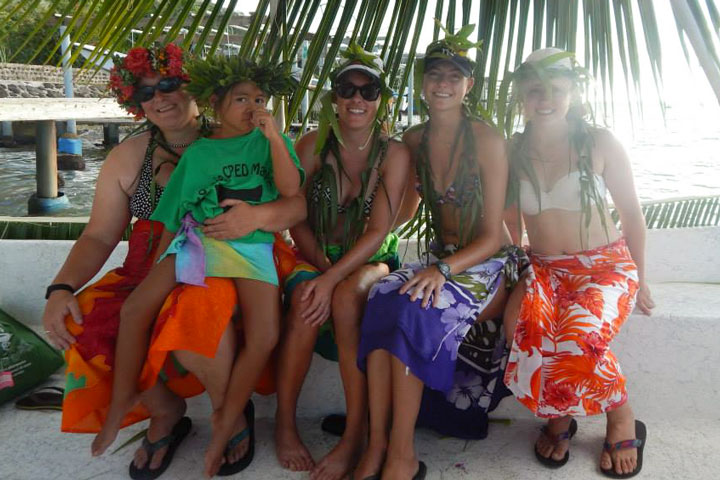 The serious, sustainable (and sometimes celebratory) indigenous fishing methods of Polynesia - Vimarsana News