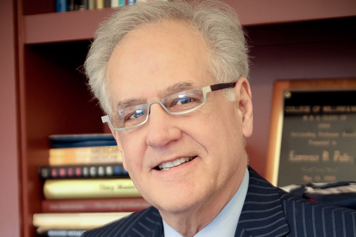 Business School Dean Larry Pulley '74 to retire in 2022 - Vimarsana News