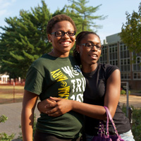 Aikiera Cameron (L) and Tiyrah Fields