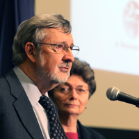 Former Rep. David Obey, D-Wisc., discusses the federal role in international and foreign language education.