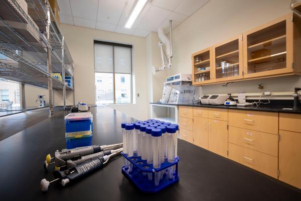 Lab equipment on top of workspace in ISC lab