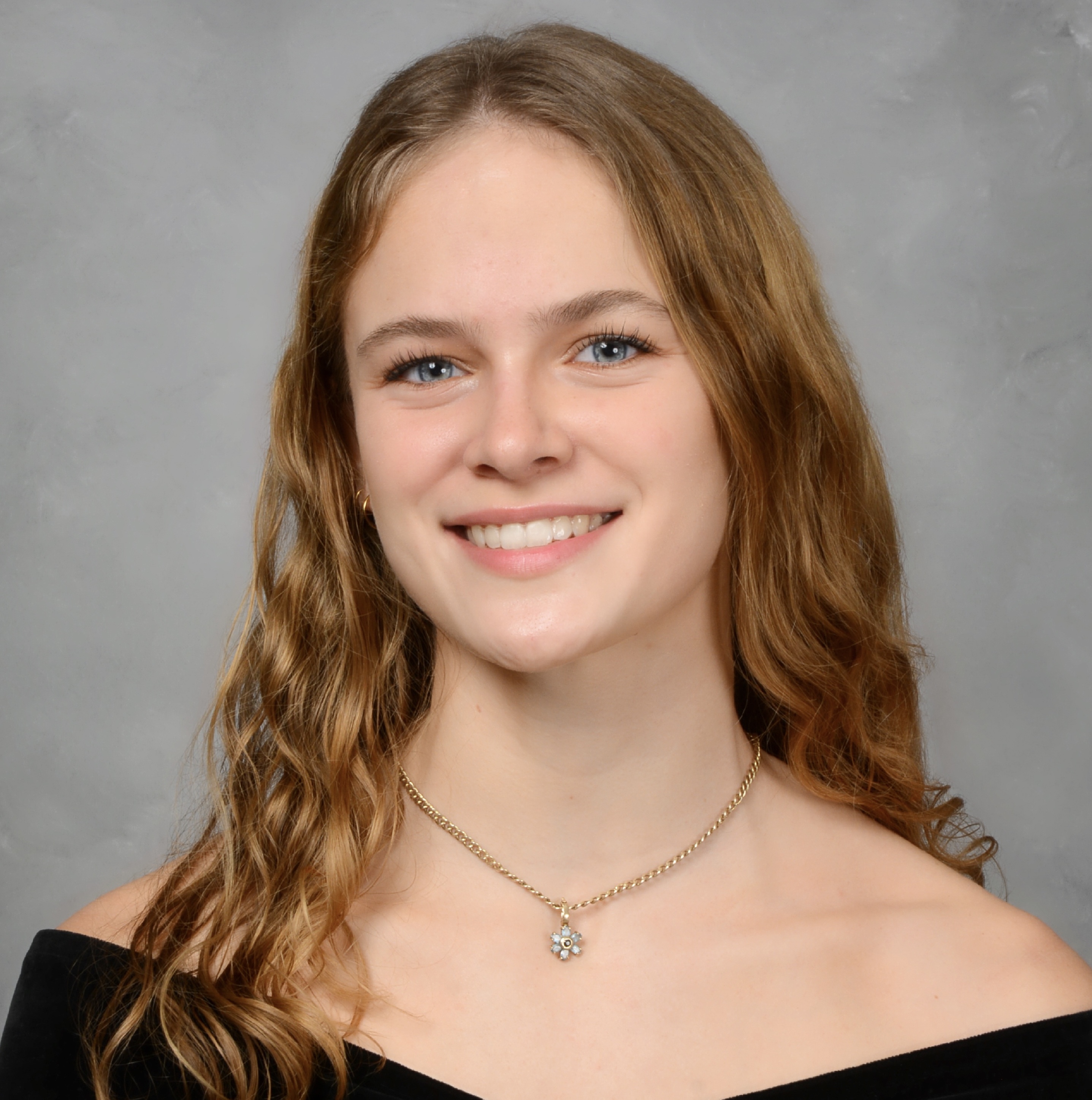  Julia Norsworthy-Edghill '25