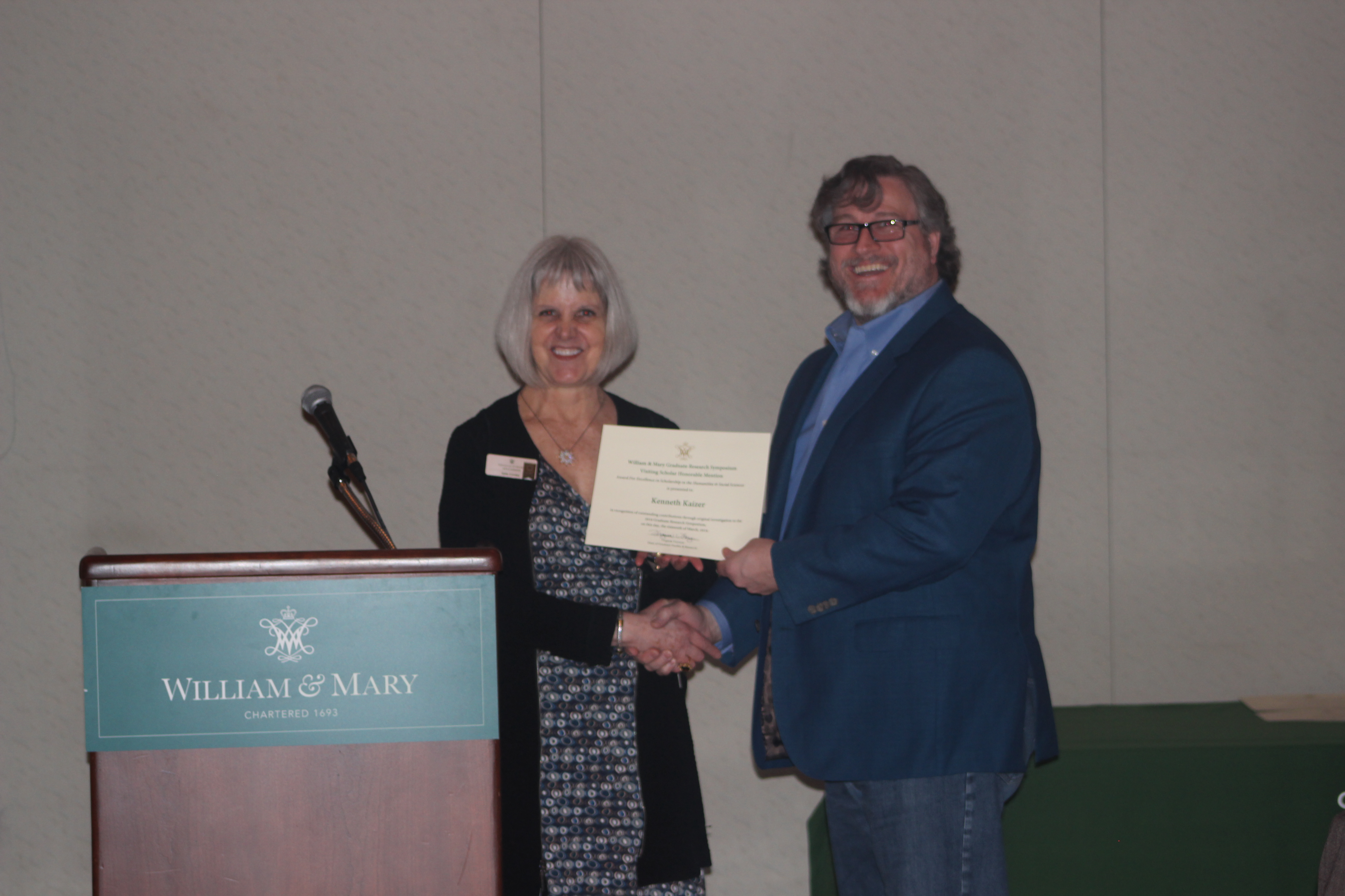 2019 GRS Visiting Award Winner accepting award